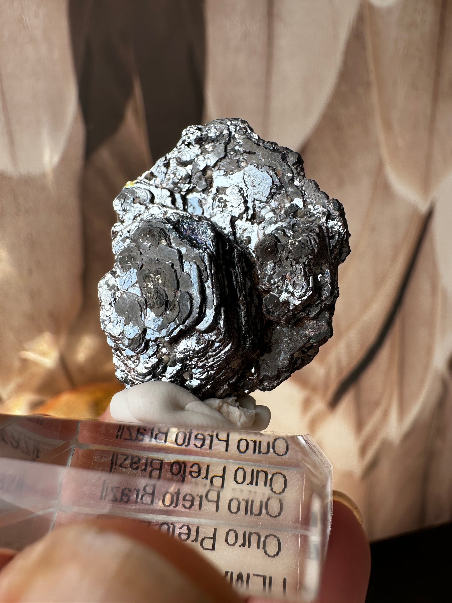 Hematite Rose (Ouro Preto, Brazil)