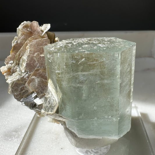 High Grade Aquamarine with Muscovite (Pakistan)