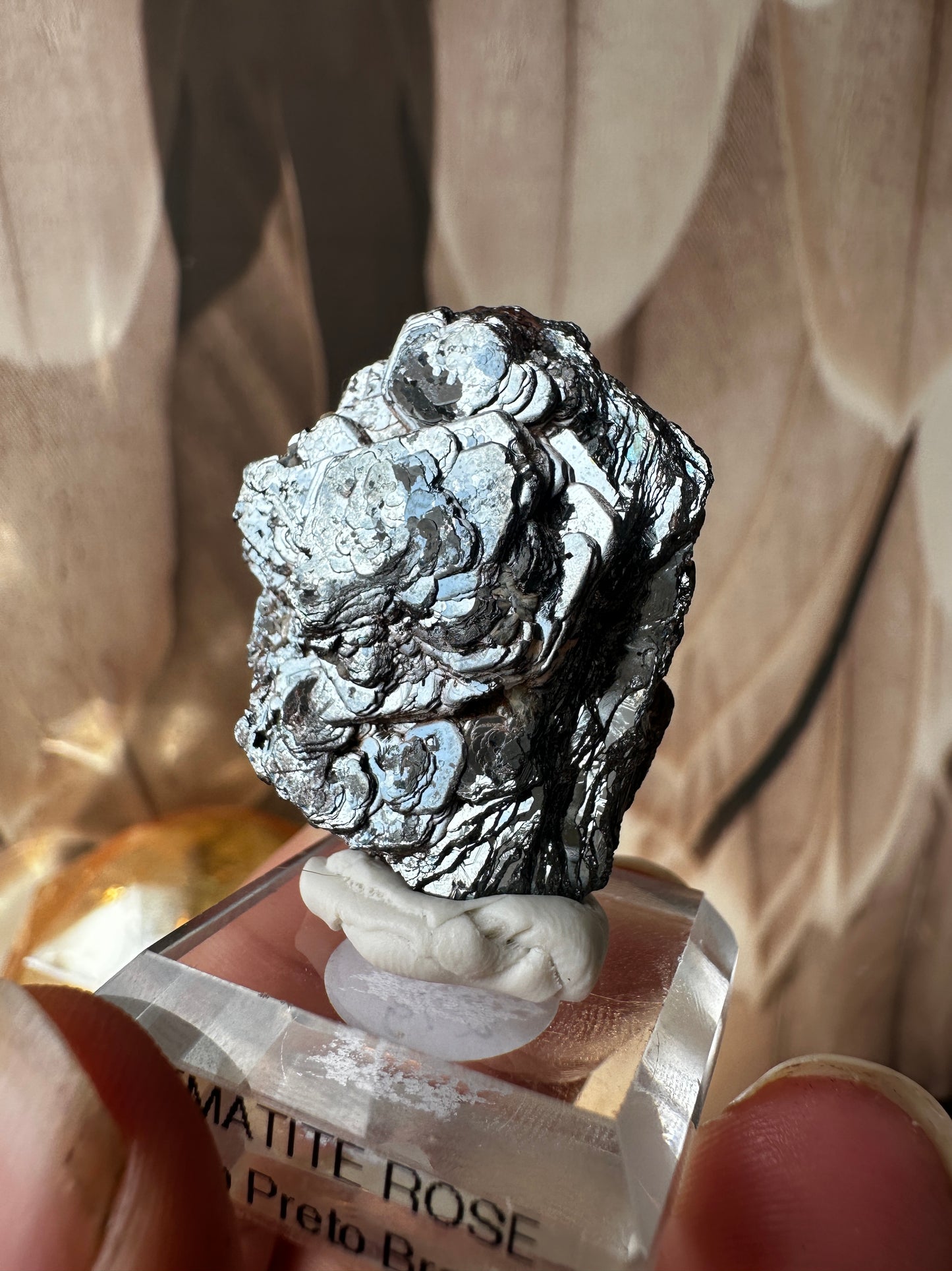 Hematite Rose (Ouro Preto, Brazil)